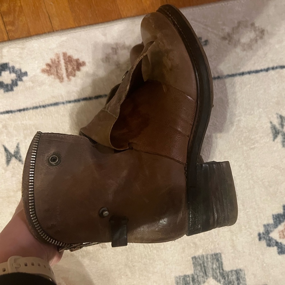 Brown Leather Ankle Boots - Picture 4 of 12